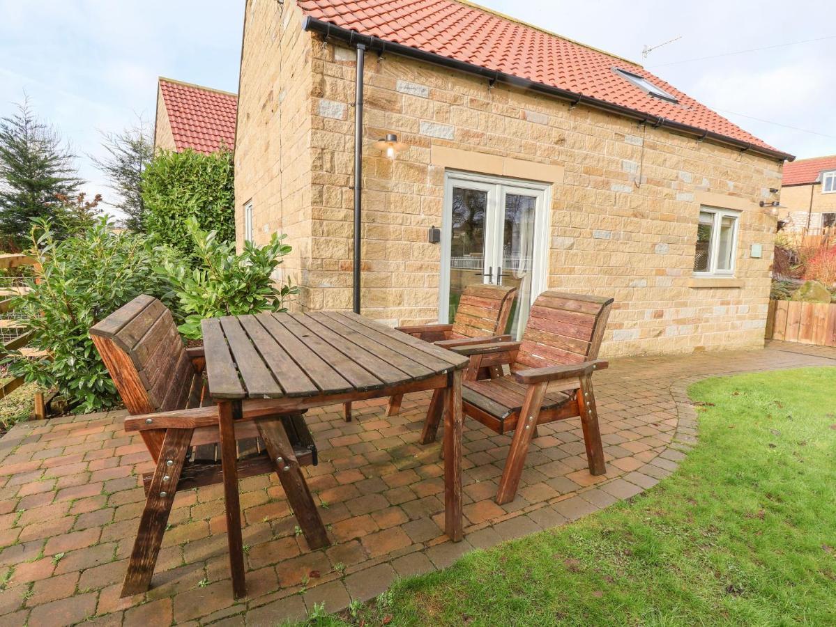 The Stables Villa Scarborough Exterior foto