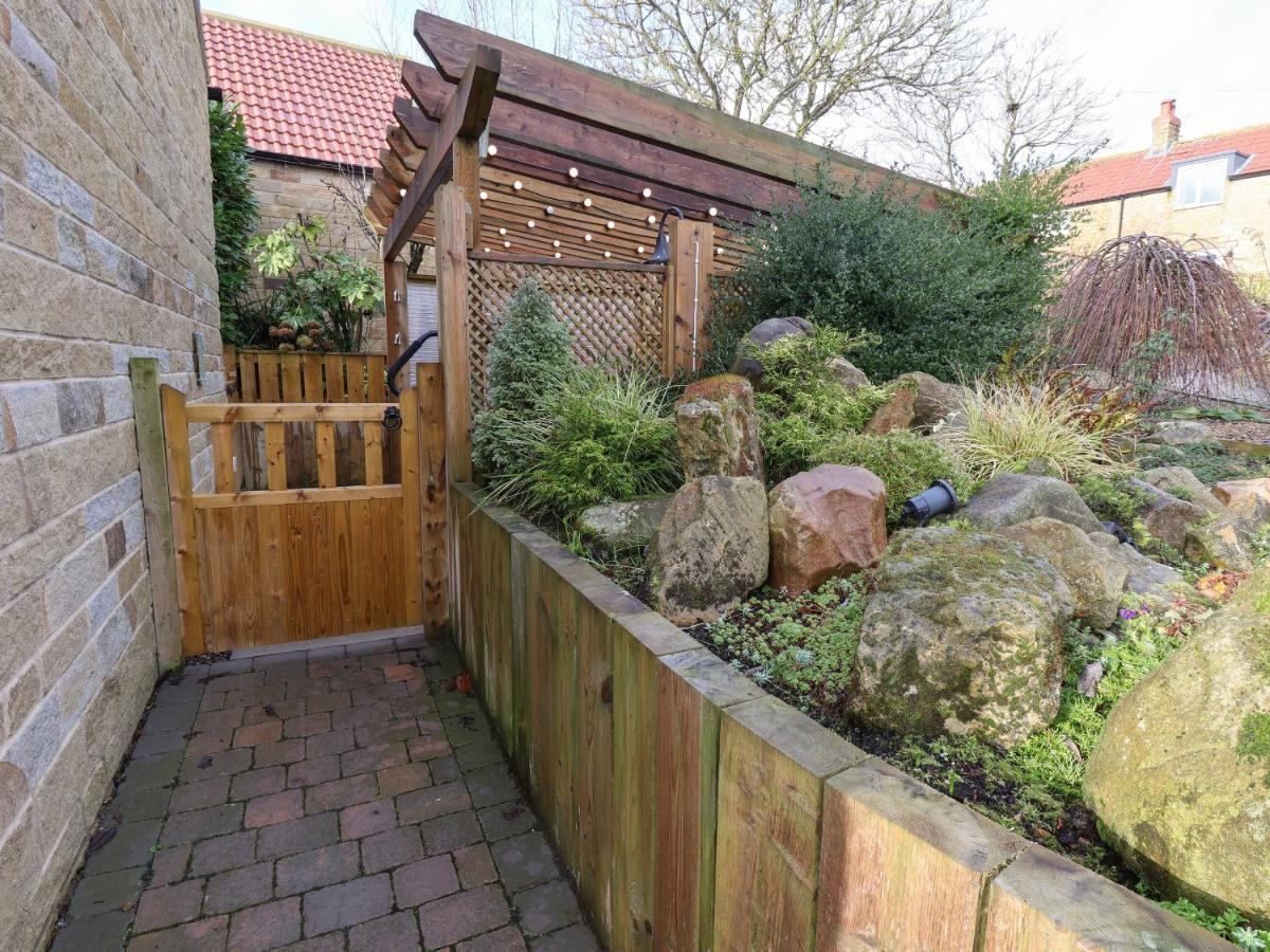 The Stables Villa Scarborough Exterior foto